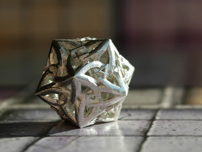 Celtic D20 in Natural Silver